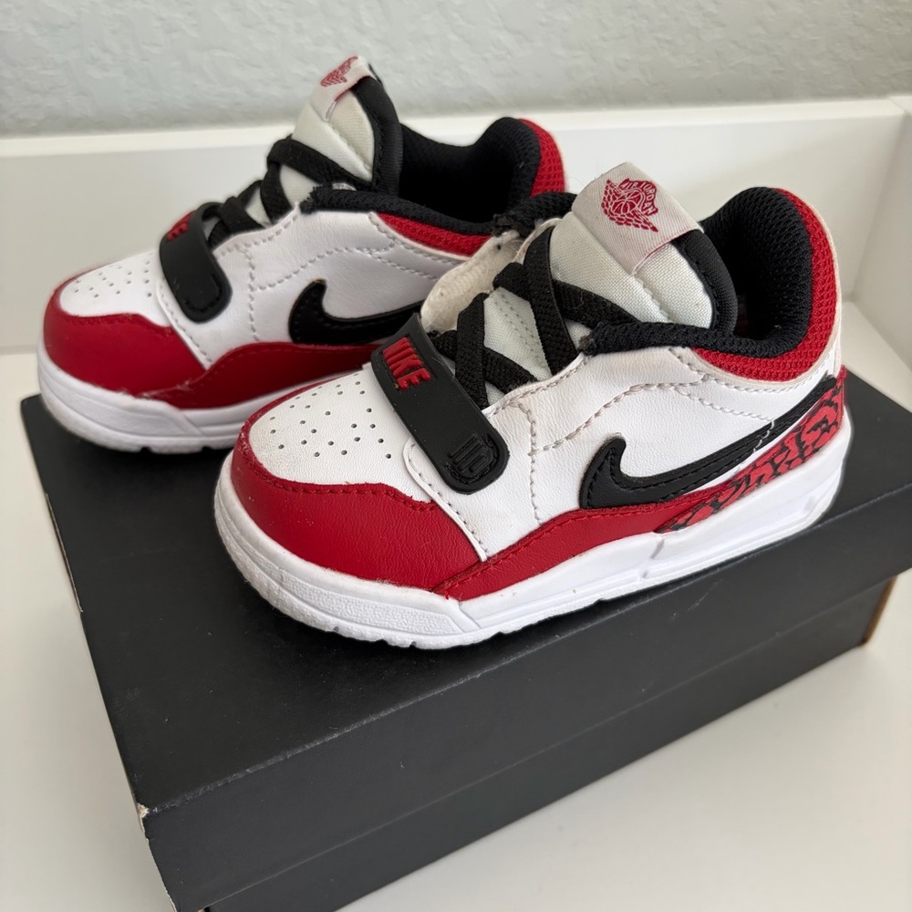 Nike Jordan Legacy 312 Low - 5C